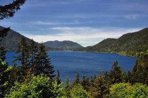 Lake Crescent Overlook